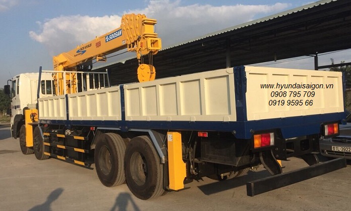 Xe tải cẩu 12 tấn Soosan 1015Ls Hyundai 4 chân HD320 nhập khẩu 2019